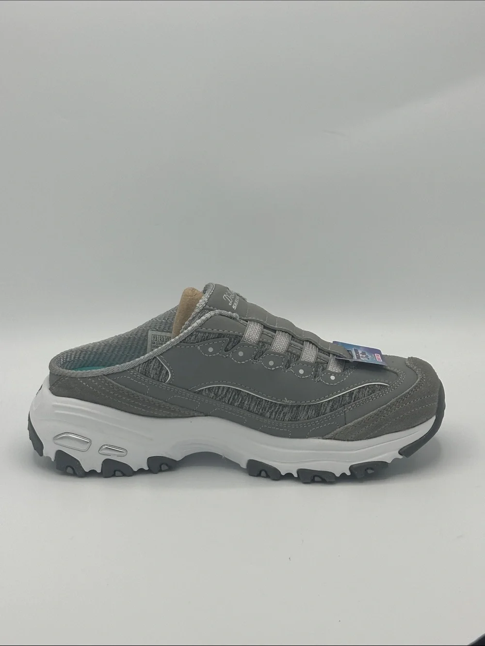 Skechers D'Lites Air-Cooled Memory Foam Walking Sneakers Size 7 NIB